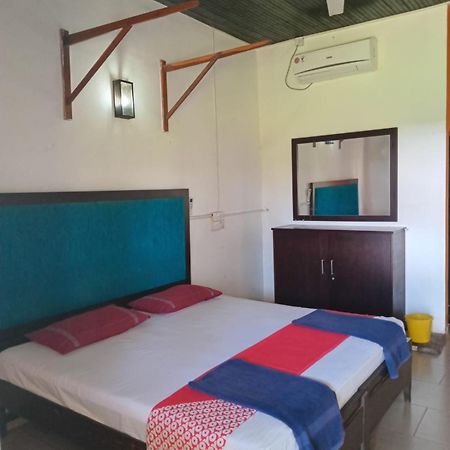Ceylonica Beach Hotel Negombo Eksteriør billede