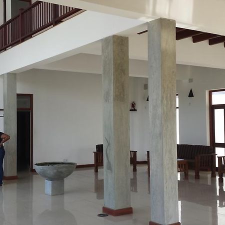 Ceylonica Beach Hotel Negombo Eksteriør billede