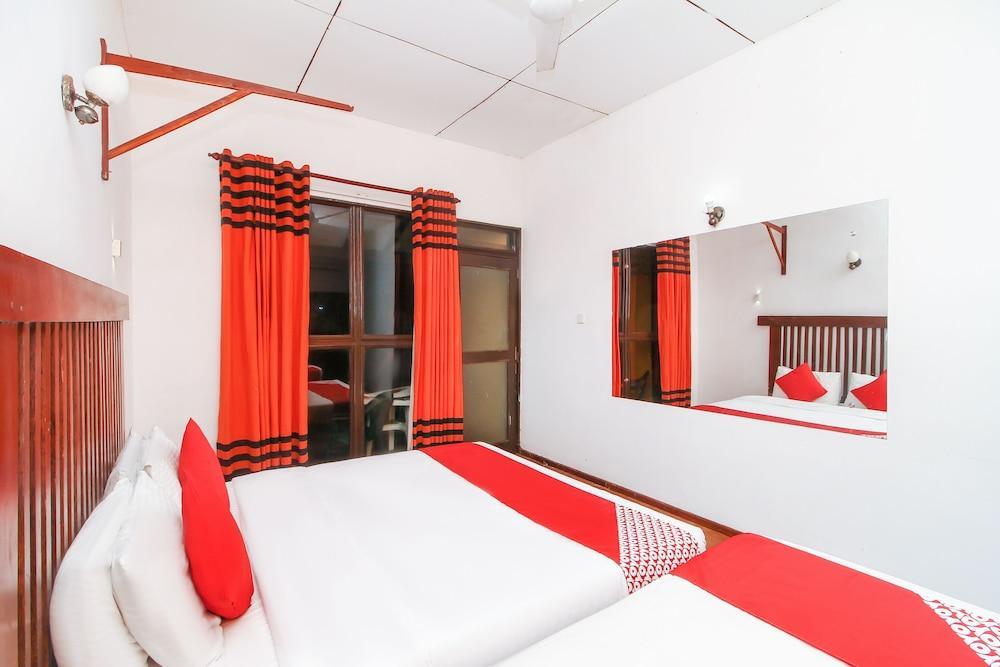 Ceylonica Beach Hotel Negombo Eksteriør billede