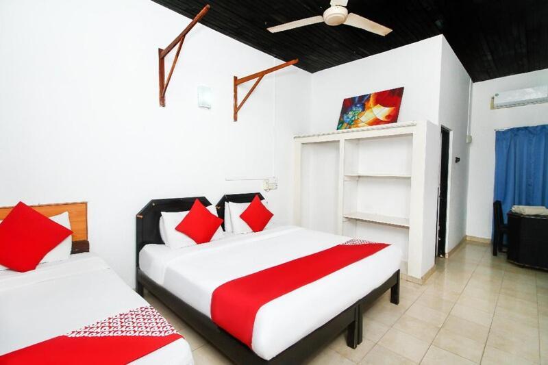 Ceylonica Beach Hotel Negombo Eksteriør billede