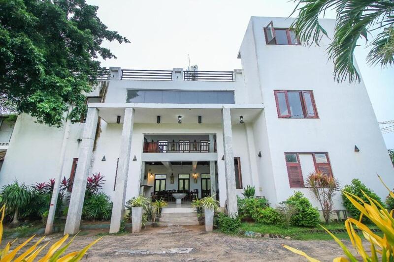 Ceylonica Beach Hotel Negombo Eksteriør billede
