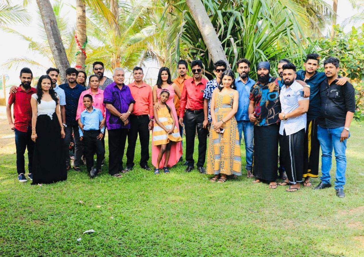 Ceylonica Beach Hotel Negombo Eksteriør billede