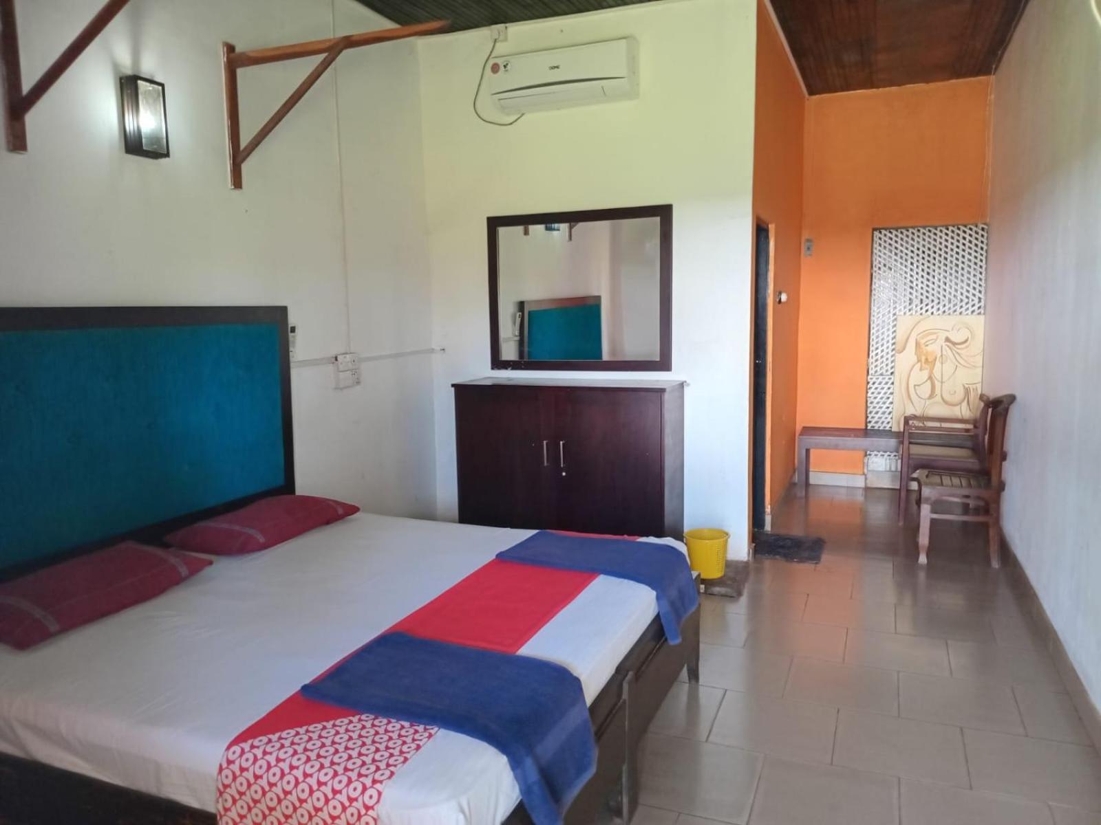 Ceylonica Beach Hotel Negombo Eksteriør billede