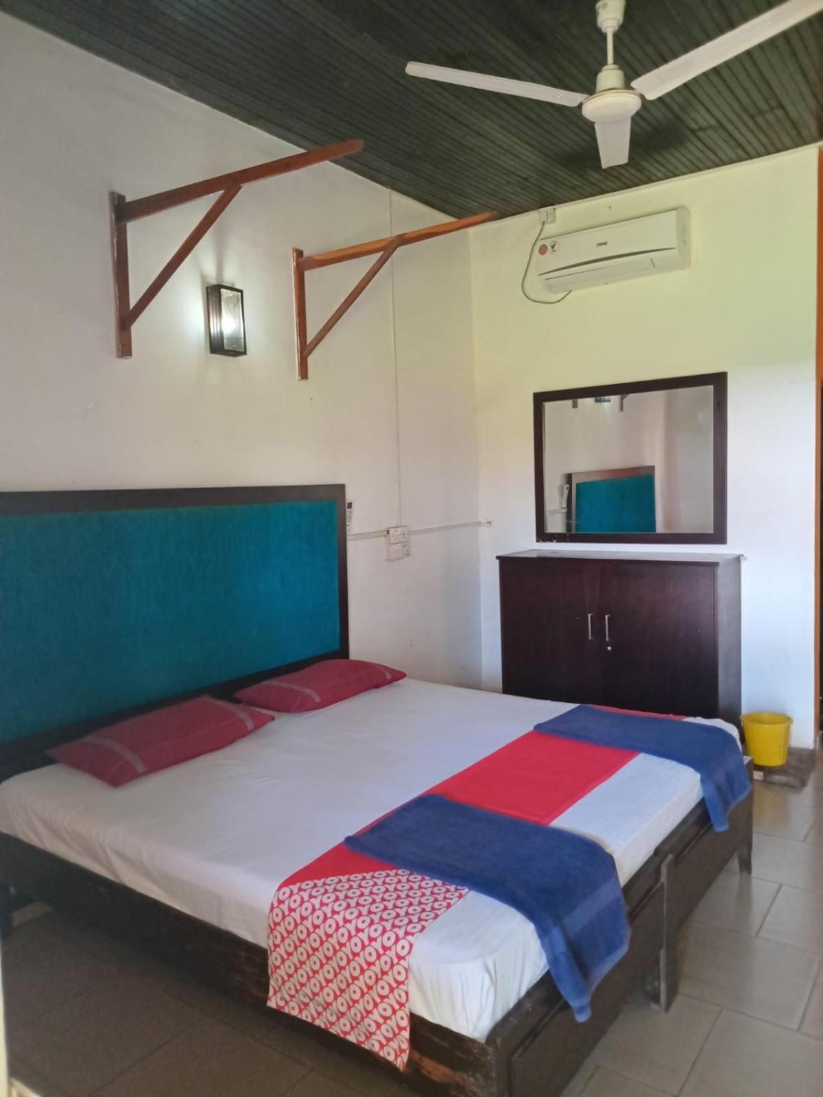 Ceylonica Beach Hotel Negombo Eksteriør billede