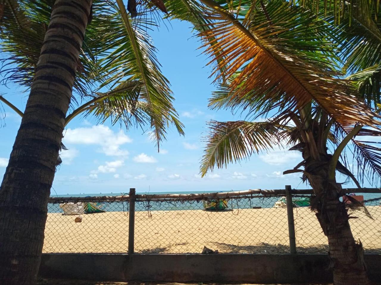 Ceylonica Beach Hotel Negombo Eksteriør billede