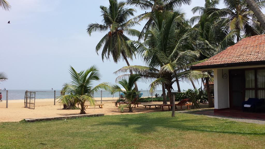 Ceylonica Beach Hotel Negombo Eksteriør billede